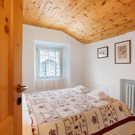 Maison Esterina Vista Monte Bianco Apartamento Courmayeur